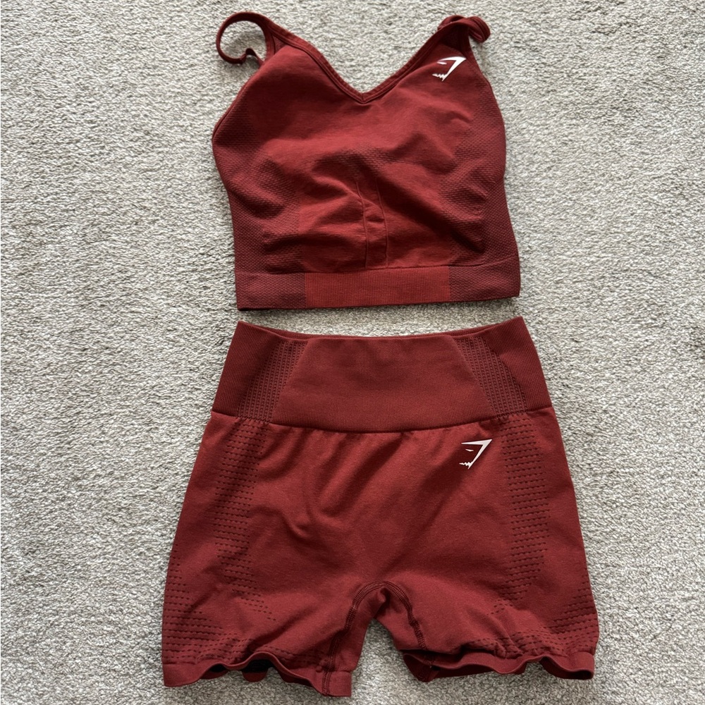 Matching GymShark Set Size Small - Color Rust